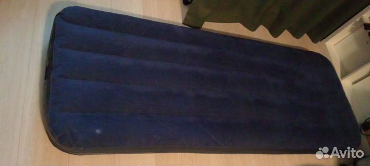 Надувной матрас intex Насос для матраса