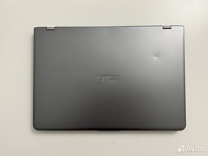 Asus VivoBook Q405UA /i5-8/DDR4 8GB/120GB