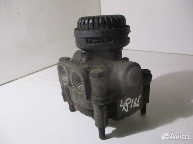 Ускорительный клапан Wabco 9730112060