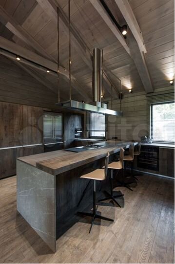 Коттедж 251,8 м² на участке 24 сот.