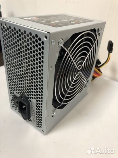 Блок питания ATX BoxIT S450W 120mm fan/24+4 pin