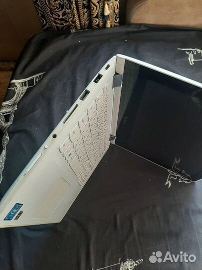 Lenovo Yoga 300 11ibr