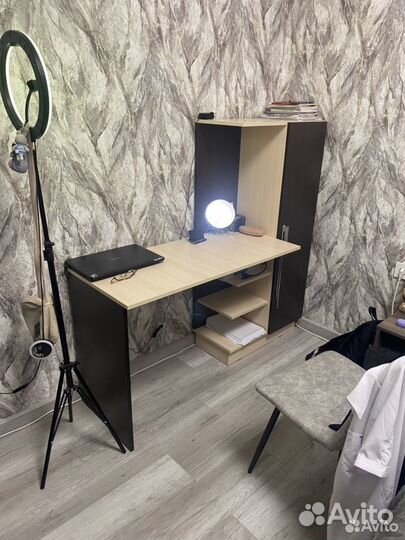 Письменный стол