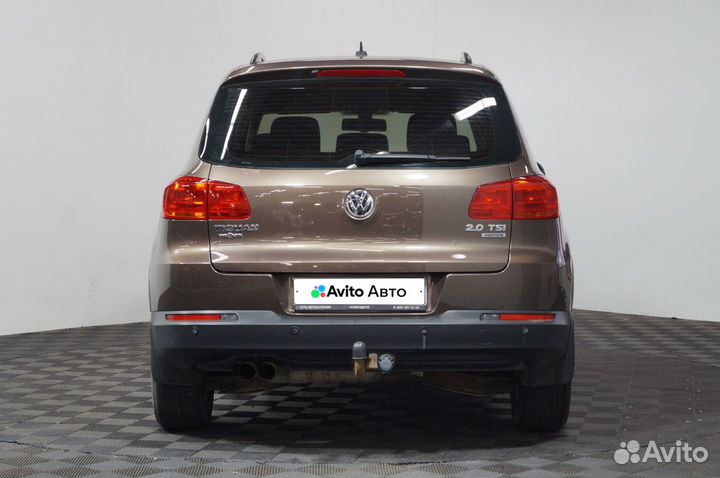 Volkswagen Tiguan 2.0 AT, 2014, 182 508 км