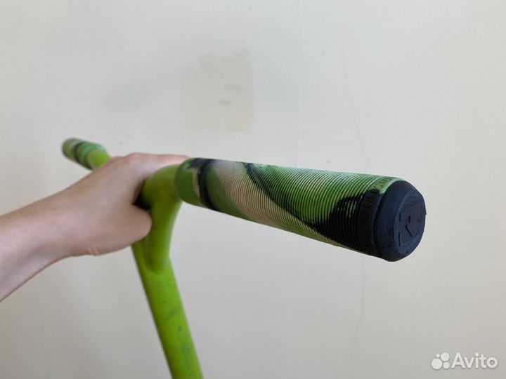 Трюковой самокат