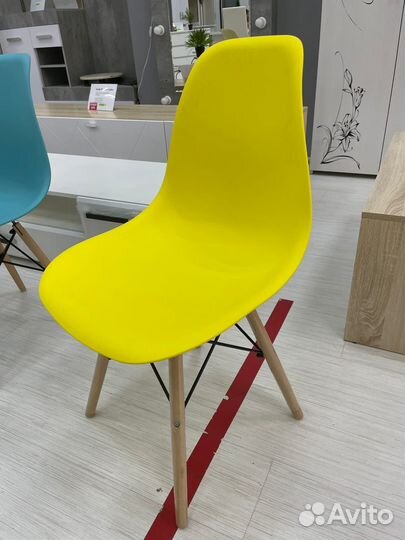 Стулья кухонные eames в наличии