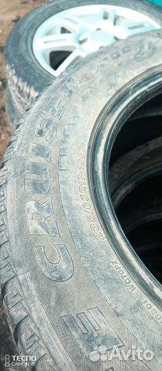 Bridgestone DriveGuard 235/65 R17 108T
