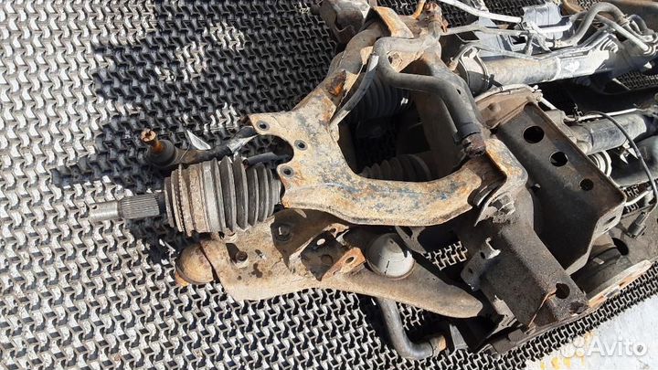 Мост передний Mitsubishi Montero/Pajero