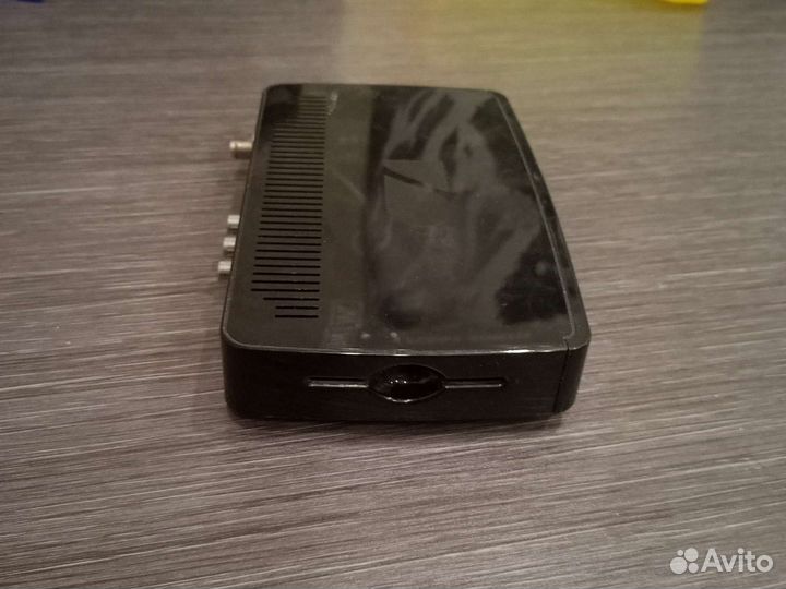 Ресивер триколор gs b210