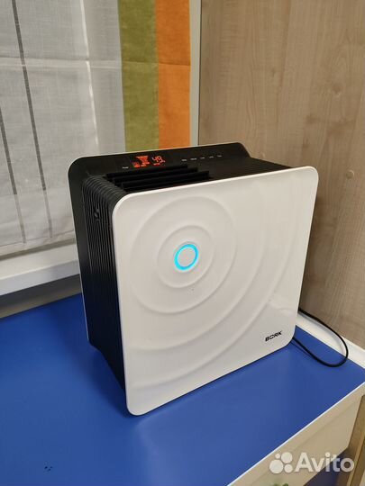 Воздухоувлажнитель-воздухоочиститель Bork Q700