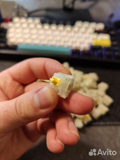 Свичи Gateron milky yellow pro