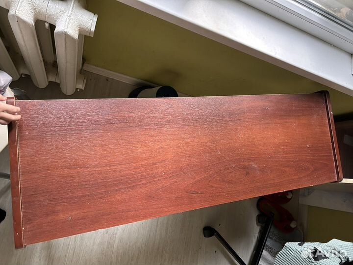 Стол под тв