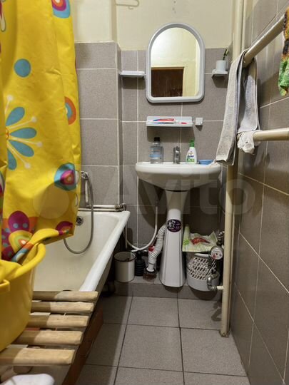 Комната 9 м² в 2-к., 2/5 эт.