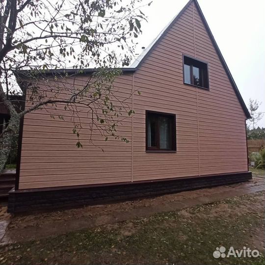 Сайдинг виниловый Docke LUX под дерево брус орех