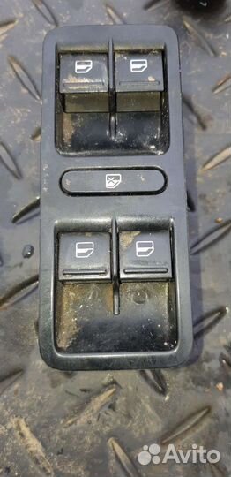 Блок стеклоподъемников Volkswagen Polo седан