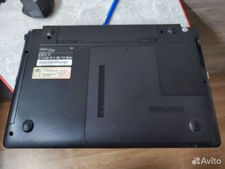 Samsung np300e5a и Emachines e510