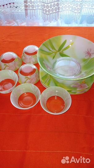 Набор столовой посуды на 6 персон