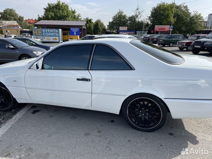 Mercedes-Benz CL W140