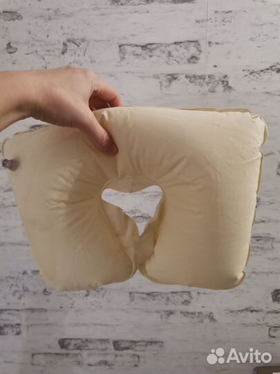 Подушка надувная дорожная