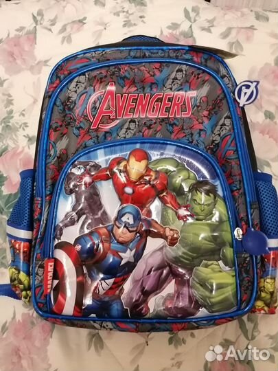 Рюкзаки школьные новые