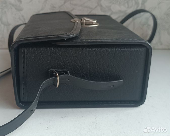 Кофр для бинокля. (230776)