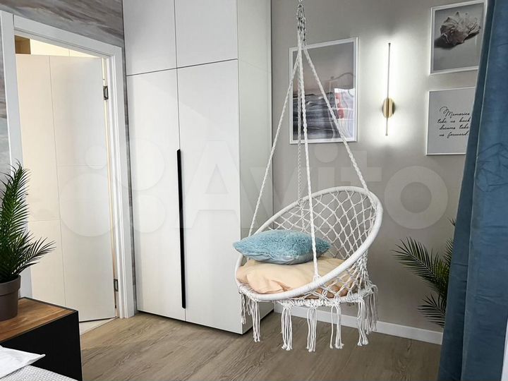 2-к. квартира, 40 м², 2/18 эт.