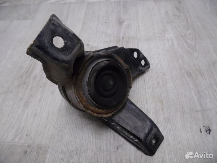 Опора двигателя правая Hyundai ix35 2010-2015