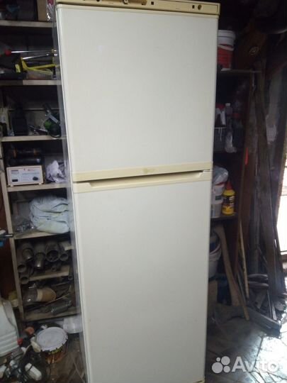 Холодильник