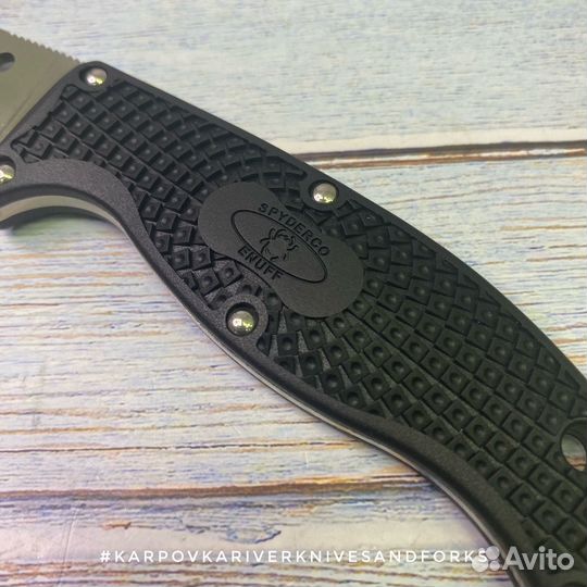 Spyderco Enuff 2, Япония