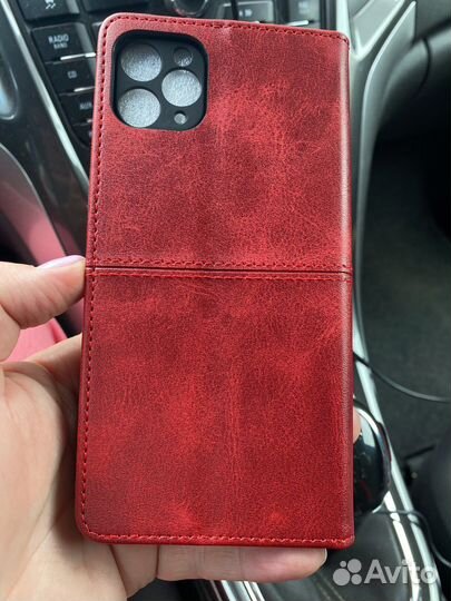 Чехол на iPhone 11 pro max красный