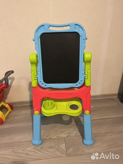 Детский мольберт