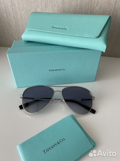 Солнцезащитные очки