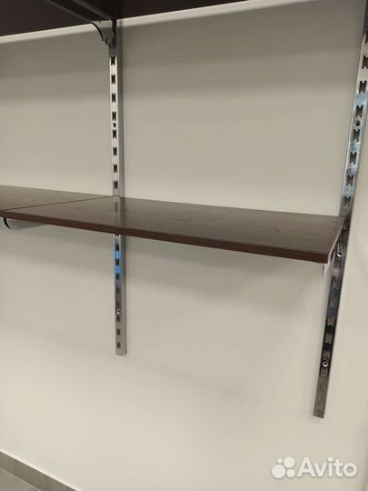 Полки с креплениями