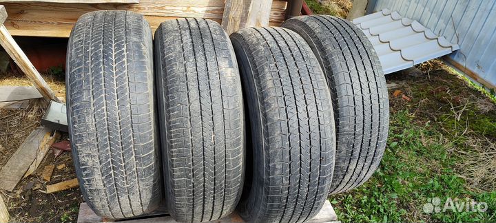 Bridgestone Dueler H/T 684 265/65 R17