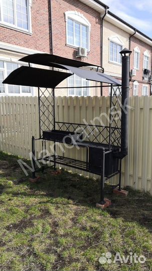 Кованные мангалы с крышей