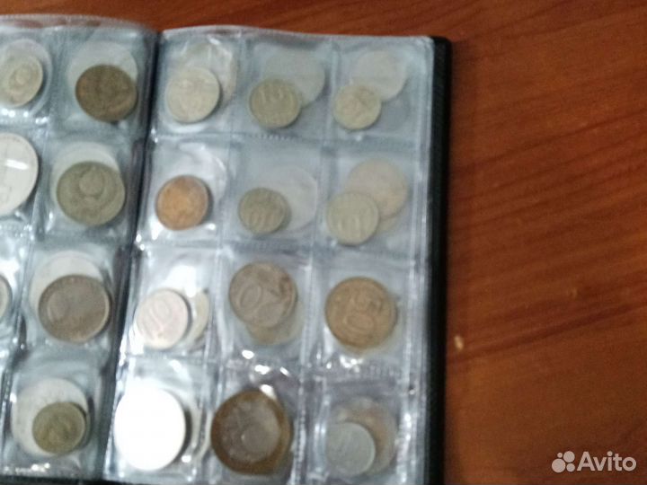 Альбом с монетами