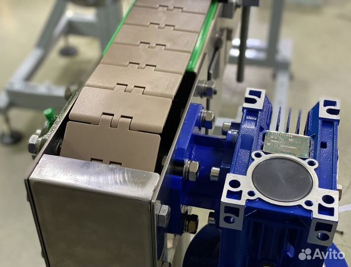 Транспортировочный конвейер / транспортер