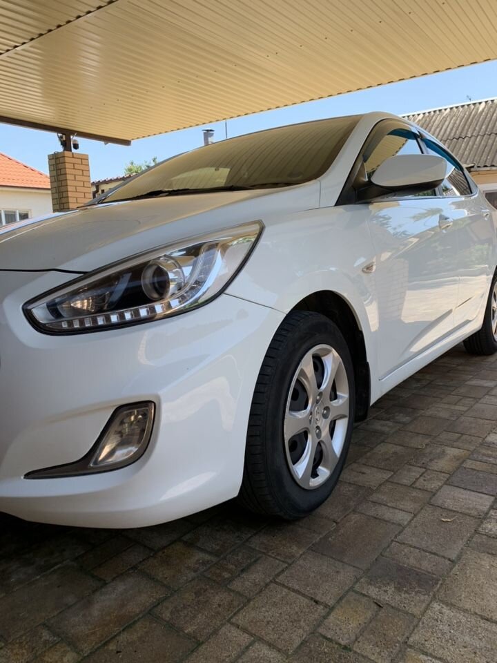Hyundai Solaris: фото владельца