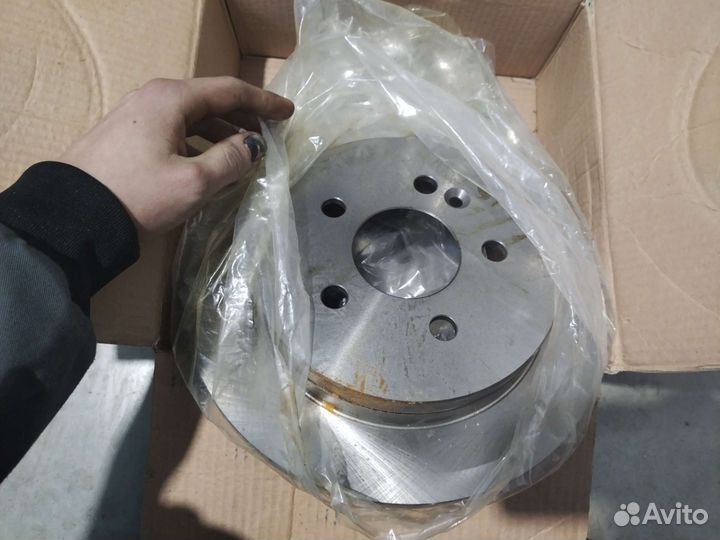 Тормозные диски Mercedes ml200