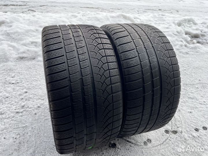 Pirelli P Zero Winter 295/30 R21