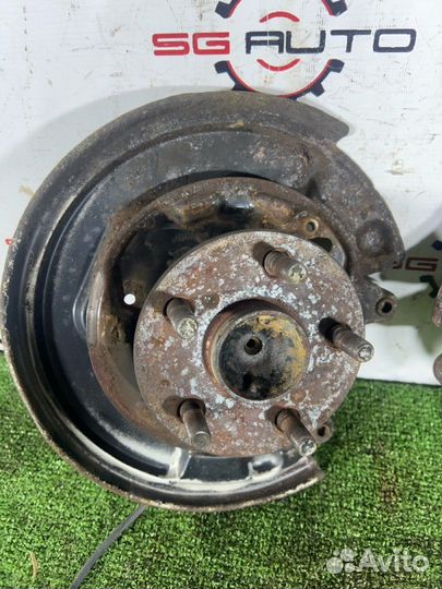 Ступица задняя Toyota Celica ZZT231 2ZZ-GE 2000