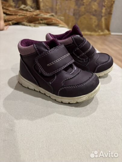 Ботинки весеннии 22 размер