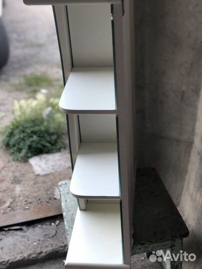 Полка настенная в ванную