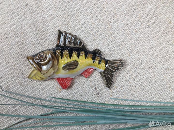 Керамическая рыбка-магнит 