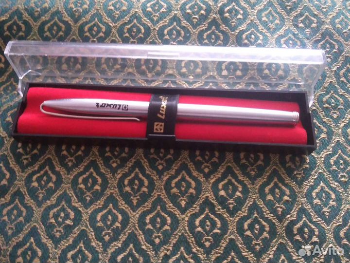 Перьевая ручка