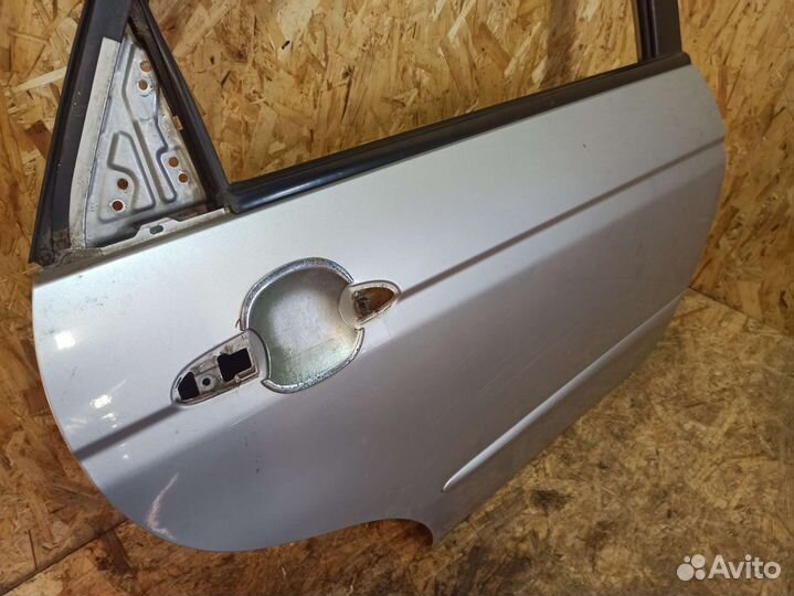 Дверь задняя правая Kia Cerato 1 седан