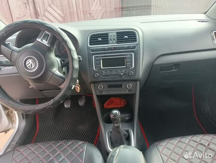 Volkswagen Polo 1.6 МТ, 2014, 165 089 км