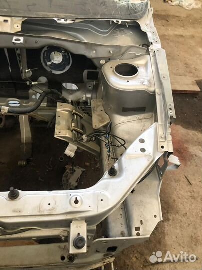 Передняя часть кузова (передок) LADA Granta FL