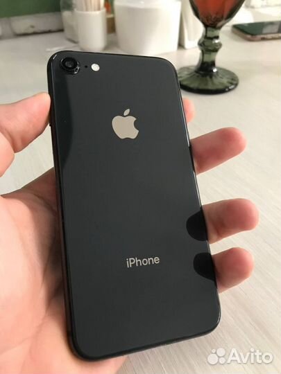 iPhone 8, 256 ГБ
