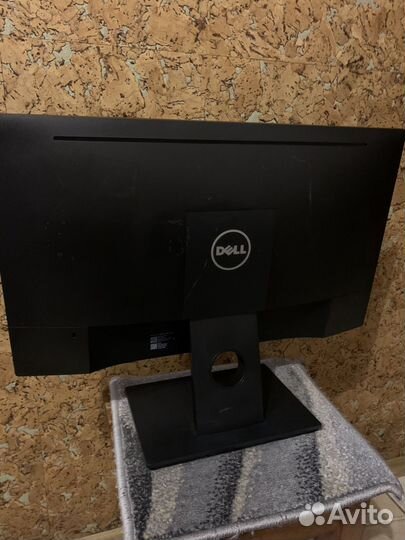Монитор Dell 23